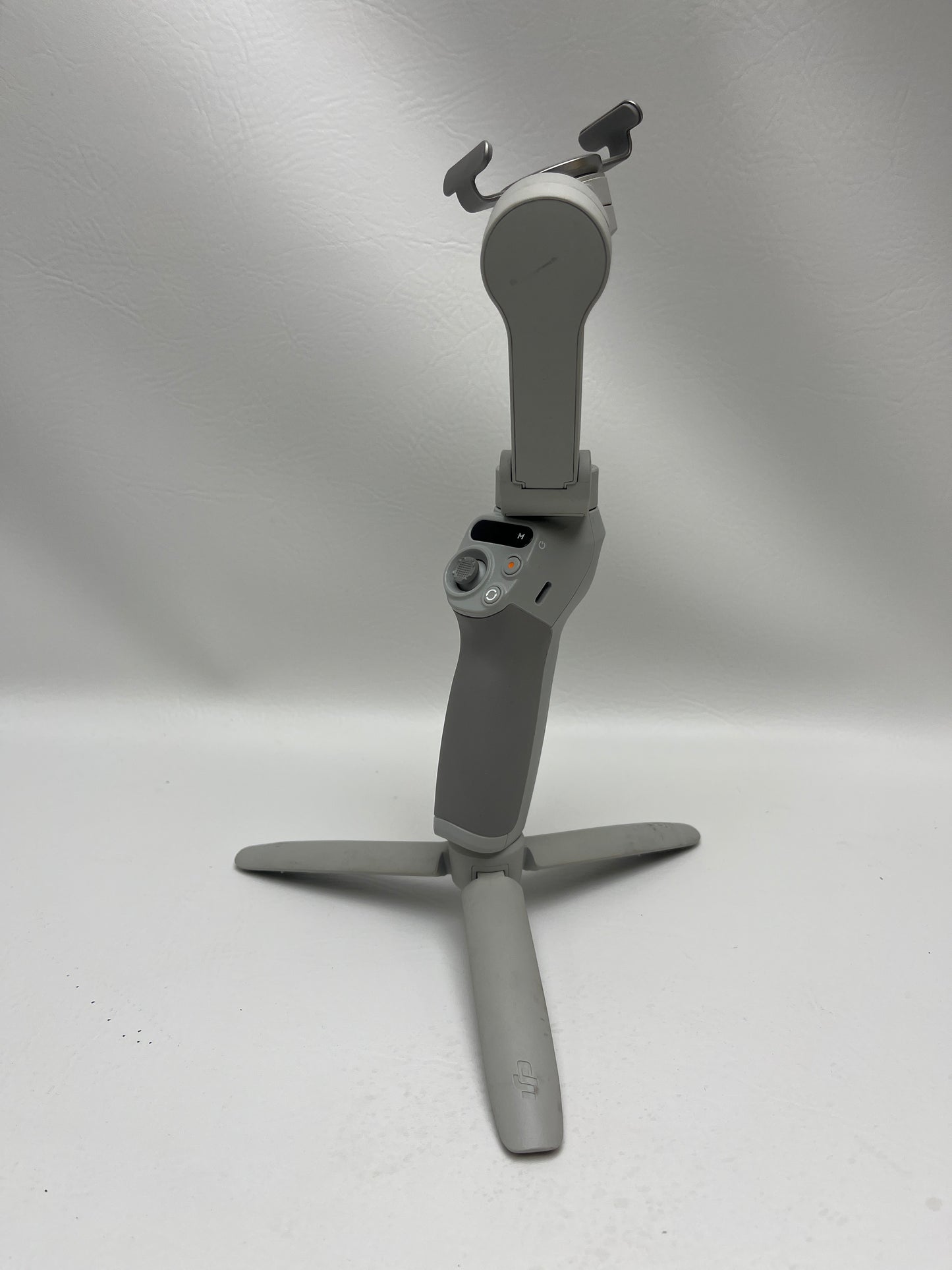 DJI Osmo Mobile SE Smartphone Handheld 3-Axis Gimbal Stabilizer OK200