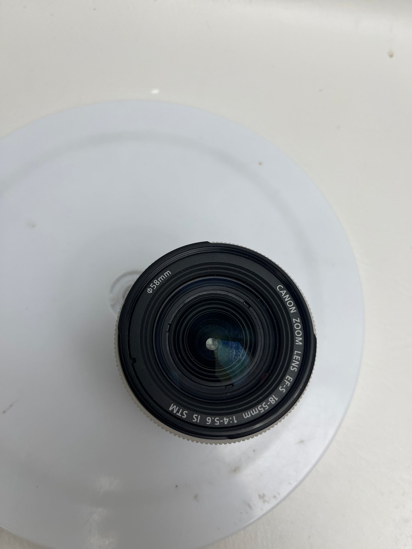 Canon EOS Rebel SL2 24.2MP DSLR w/Canon EF-S 18-55mm Lens