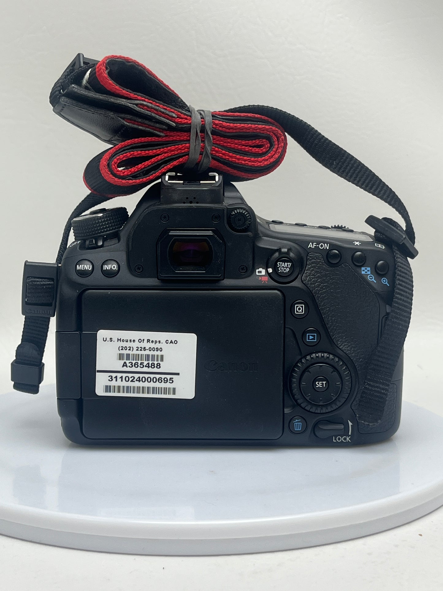 Canon EOS 80D 24.2MP Digital SLR DSLR Camera w/Canon EF-S 18-55mm Lens