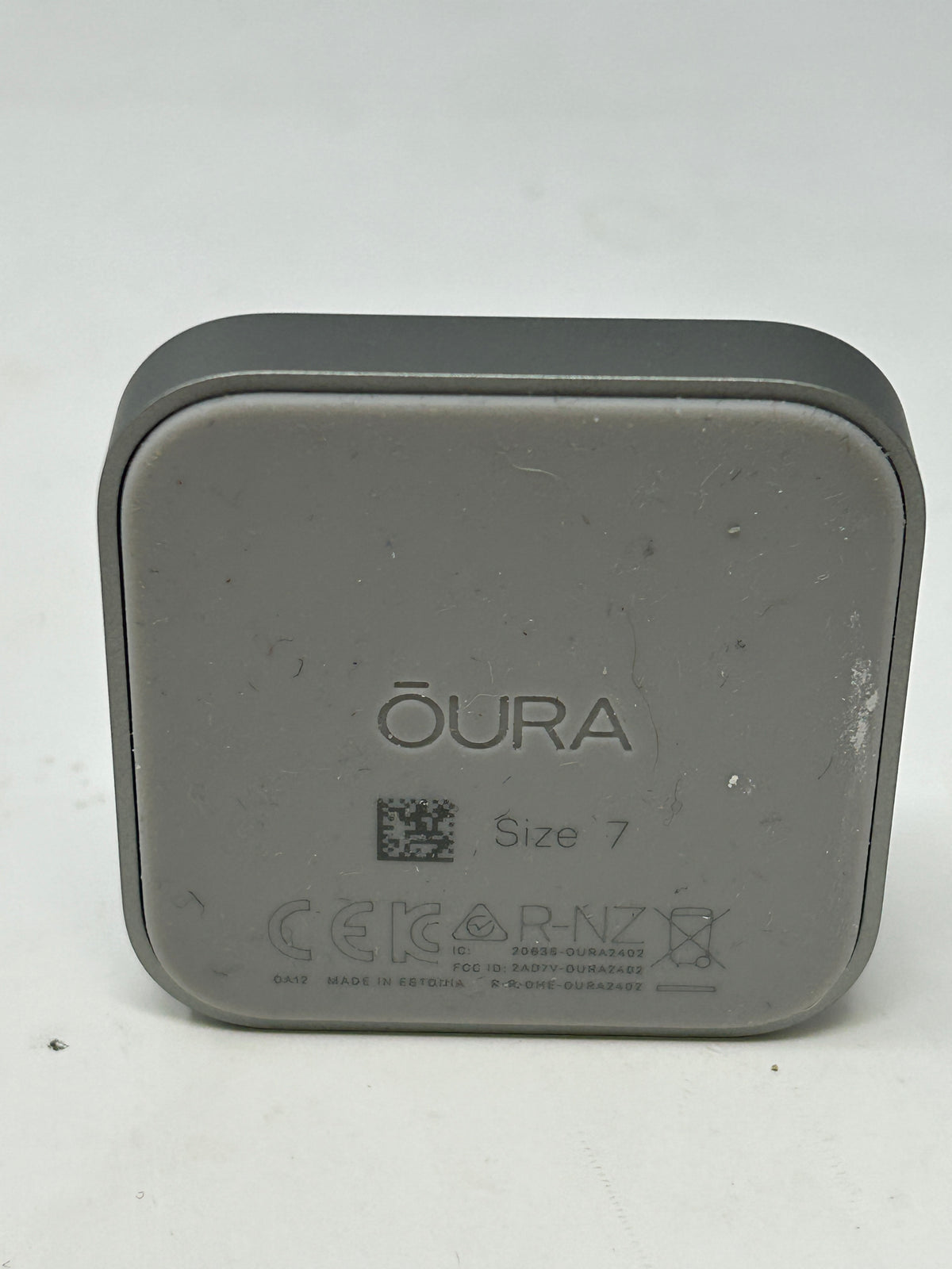 Oura Ring 4 Size 7 Activity Tracker Silver JZ90-54217-07 