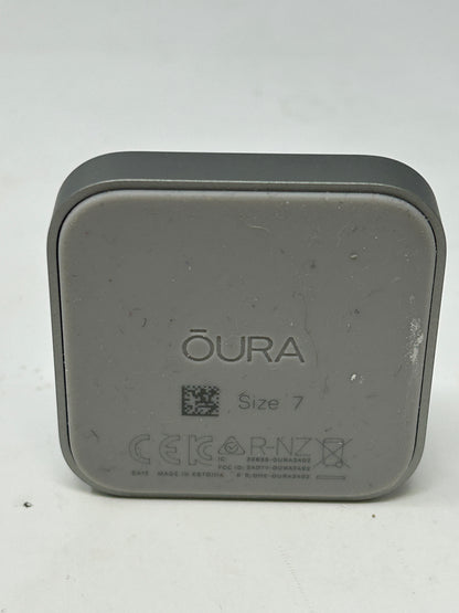 Oura Ring 4 Size 7 Activity Tracker Silver JZ90-54217-07 