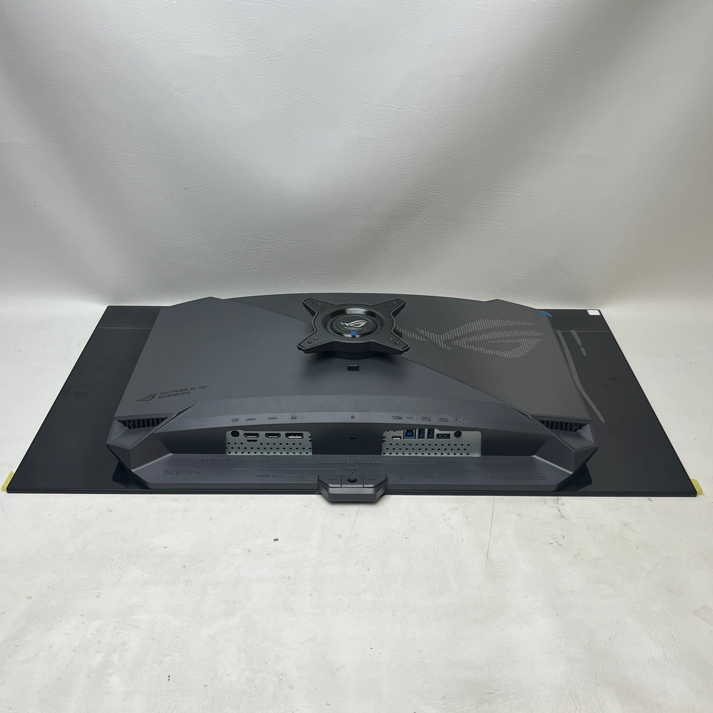 New ASUS ROG Strix 32" 4K OLED Gaming Monitor 4K 165Hz 0.03ms G-SYNC XG32UCWG