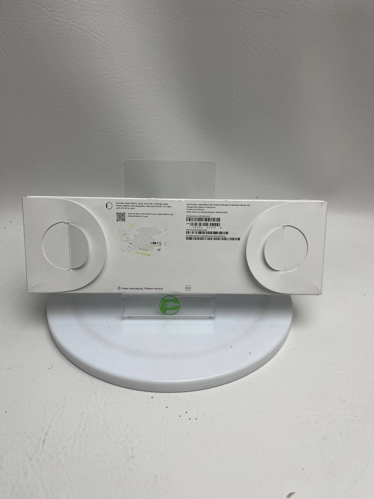 Unlocked Apple Watch SE 3 44MM Midnight Aluminum Black Sport Band MEPJ4W/A