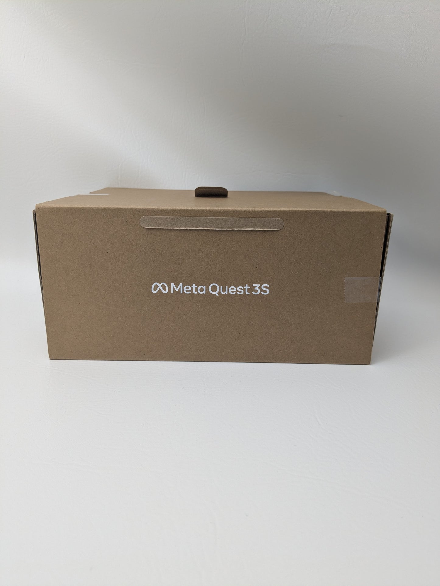 Meta Quest 3S 128GB Standalone All-in-One VR Headset P97