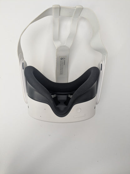 Meta Quest 3S 128GB Standalone All-in-One VR Headset P97