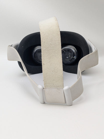 Meta Quest 2 128GB Standalone All-in-One VR Headset KW49CM