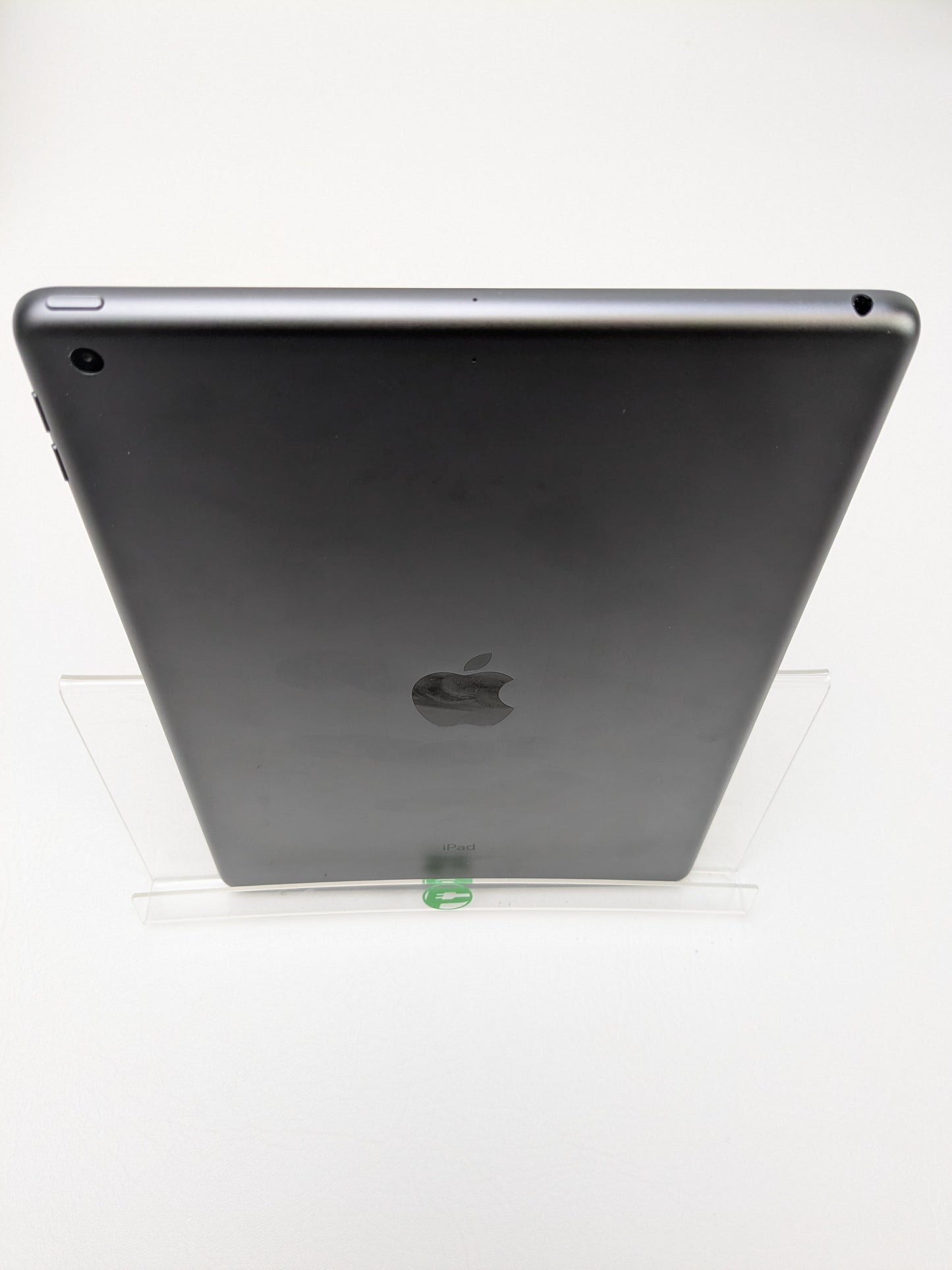 WiFi Only Apple iPad 9th Gen 64GB Space Gray MK2K3LL/A