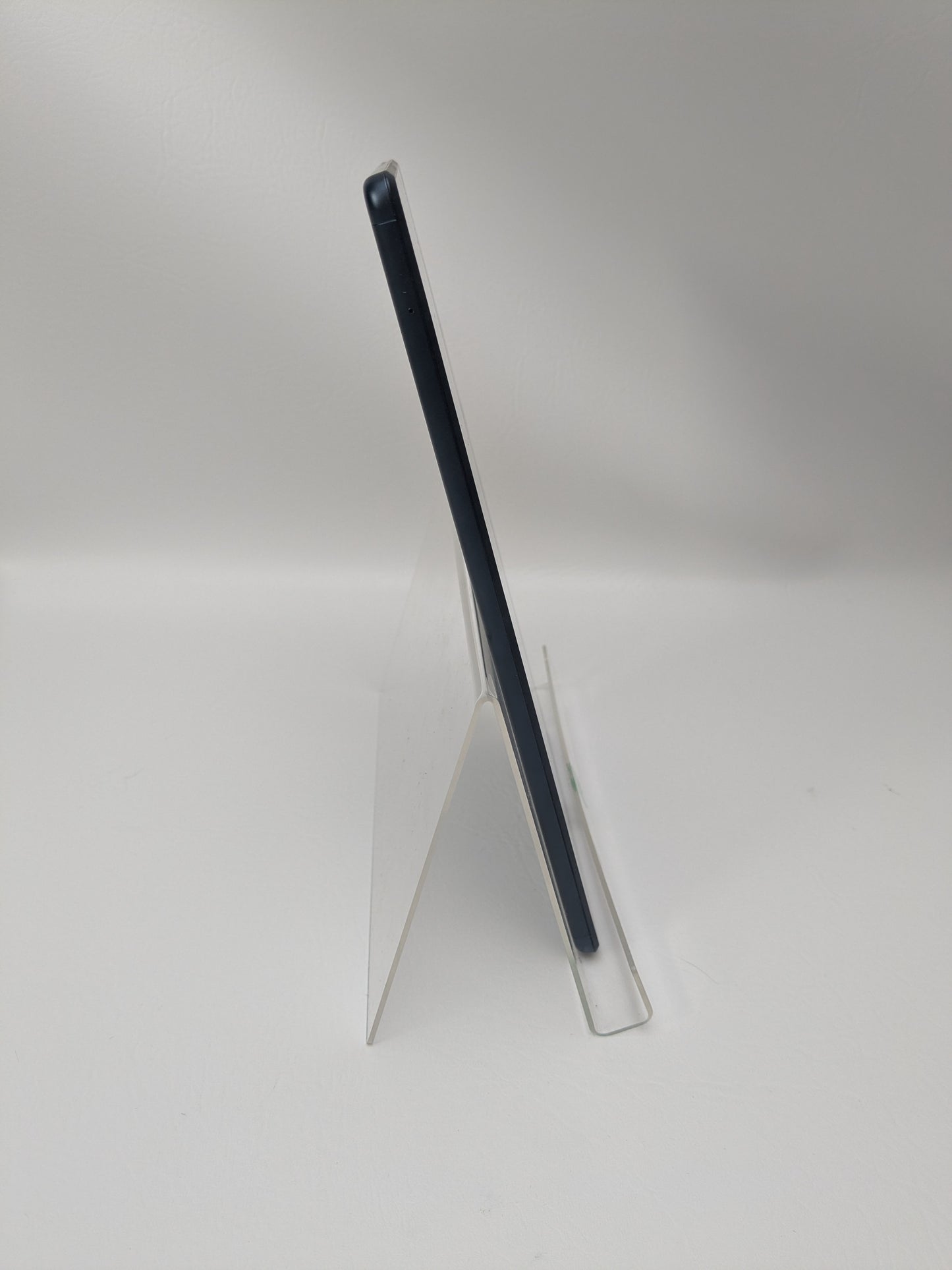 WiFi Only Lenovo Tab K10 32GB Black TB-X6C6F