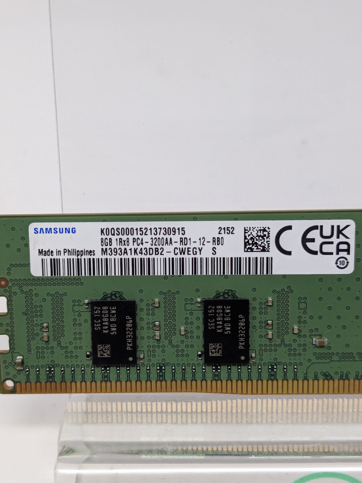 Samsung 8GB DDR4 PC4-3200AA ECC Registered RDIMM Server RAM M393A1K43DB2-CWEGY