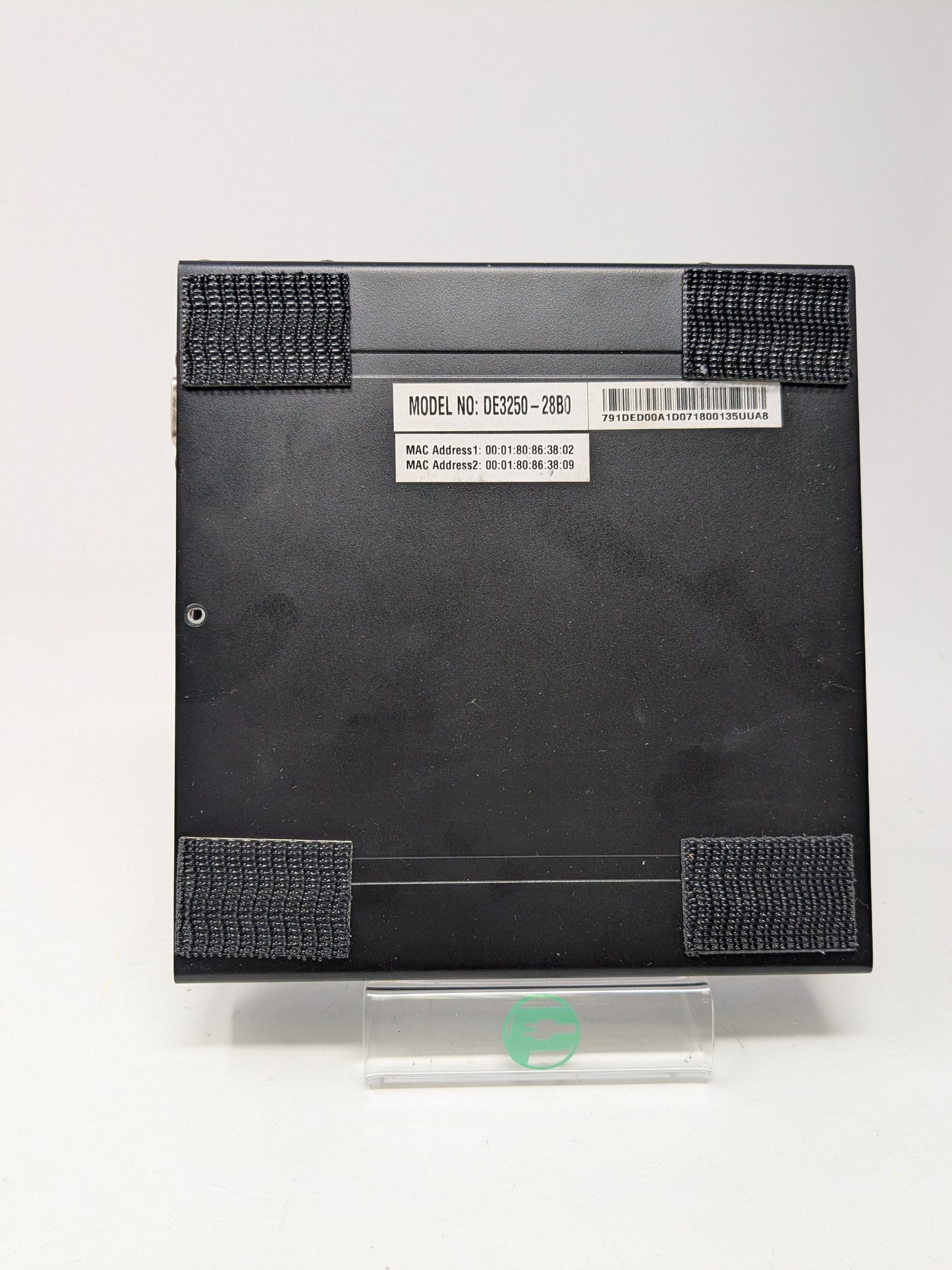 AOPEN Digital Engine DE3250-28B0 Fanless Mini PC Digital Signage Media Player w/AC Adapter