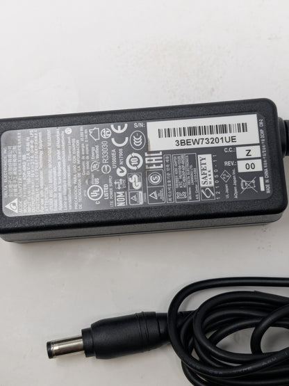 AOPEN Digital Engine DE3250-28B0 Fanless Mini PC Digital Signage Media Player w/AC Adapter