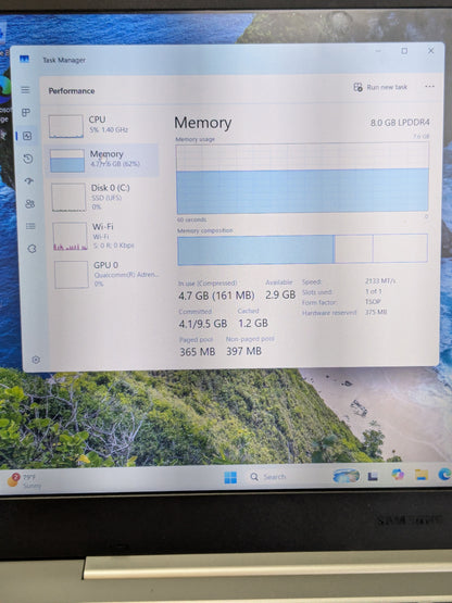 Samsung Galaxy Book Go 5G 4G2DFBRJQ4H 14" Snapdragon 8cx Gen 2 3.15Ghz 8GB RAM 