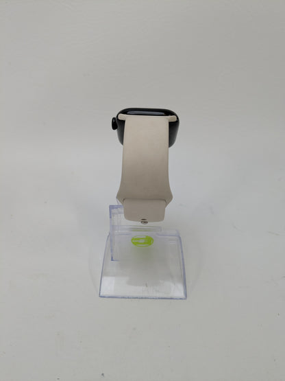 Apple Watch Series 11 GPS 42mm Jet Black Aluminum Starlight Sport Band MEQU4LW/A
