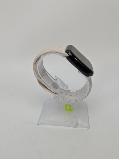 Apple Watch Series 11 GPS 42mm Jet Black Aluminum Starlight Sport Band MEQU4LW/A