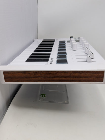 Arturia MiniLab 3 25-Key Synth MIDI Keyboard Controller White, Pads, USB-C