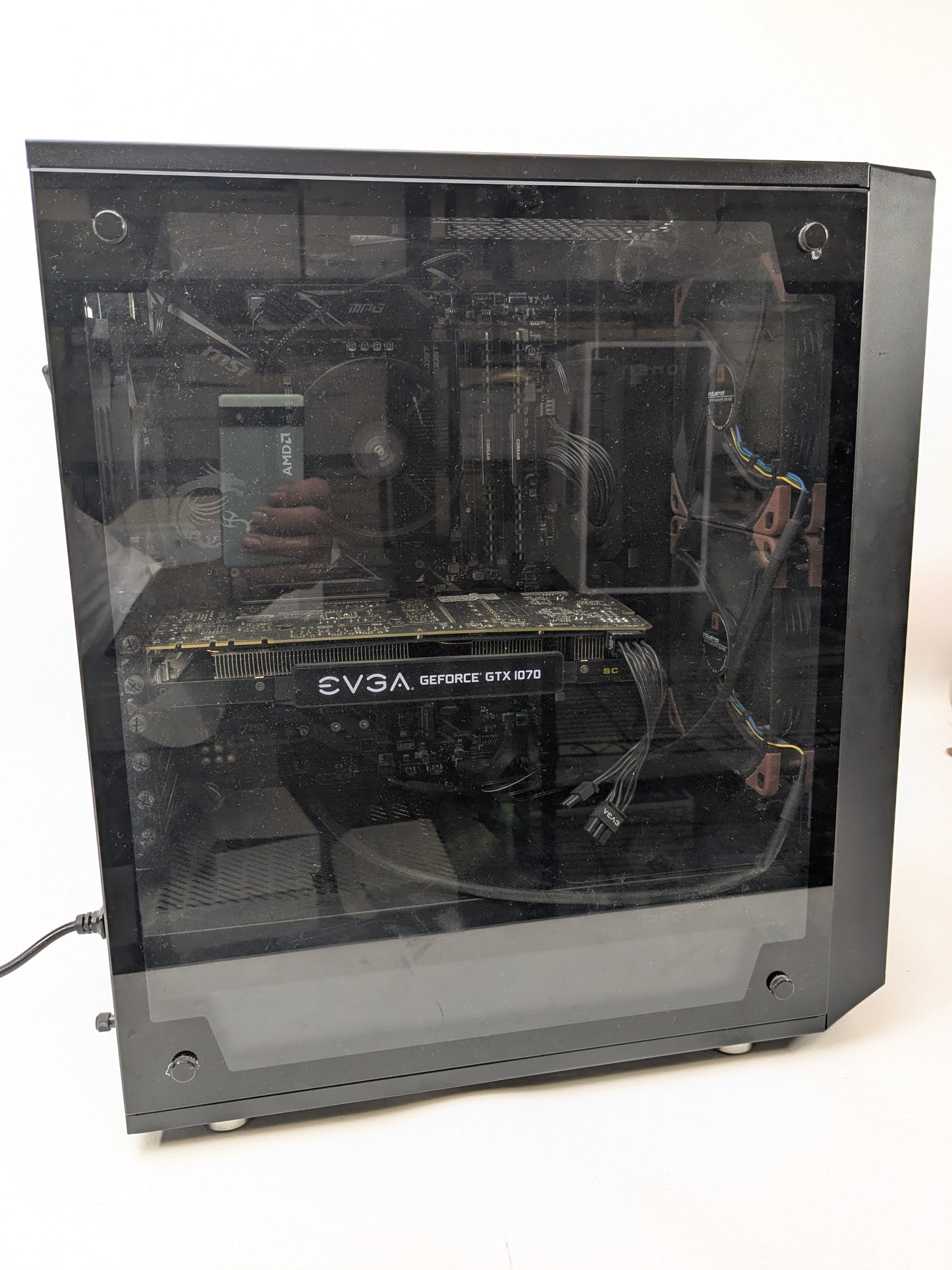 Fractal Desing Custom PC Ryzen 5 5600X 3.70GHz 32GB RAM 256GB SSD 1TB HDD Nvidia