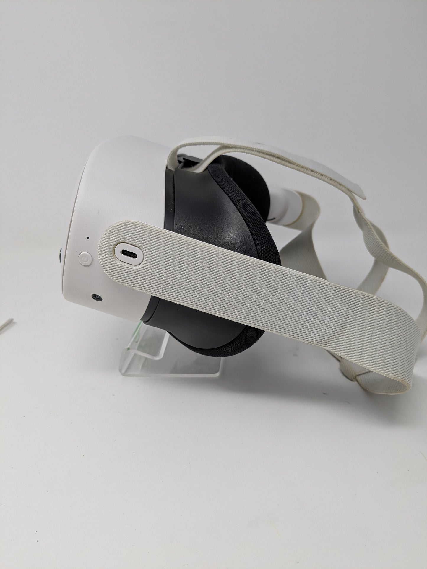 Meta Quest 3 128GB Standalone All-in-One VR Headset S3A