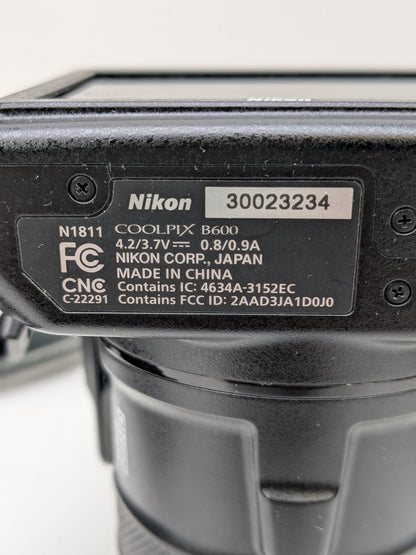 Nikon COOLPIX B600 16.0 MP Compact Digital Camera Black 