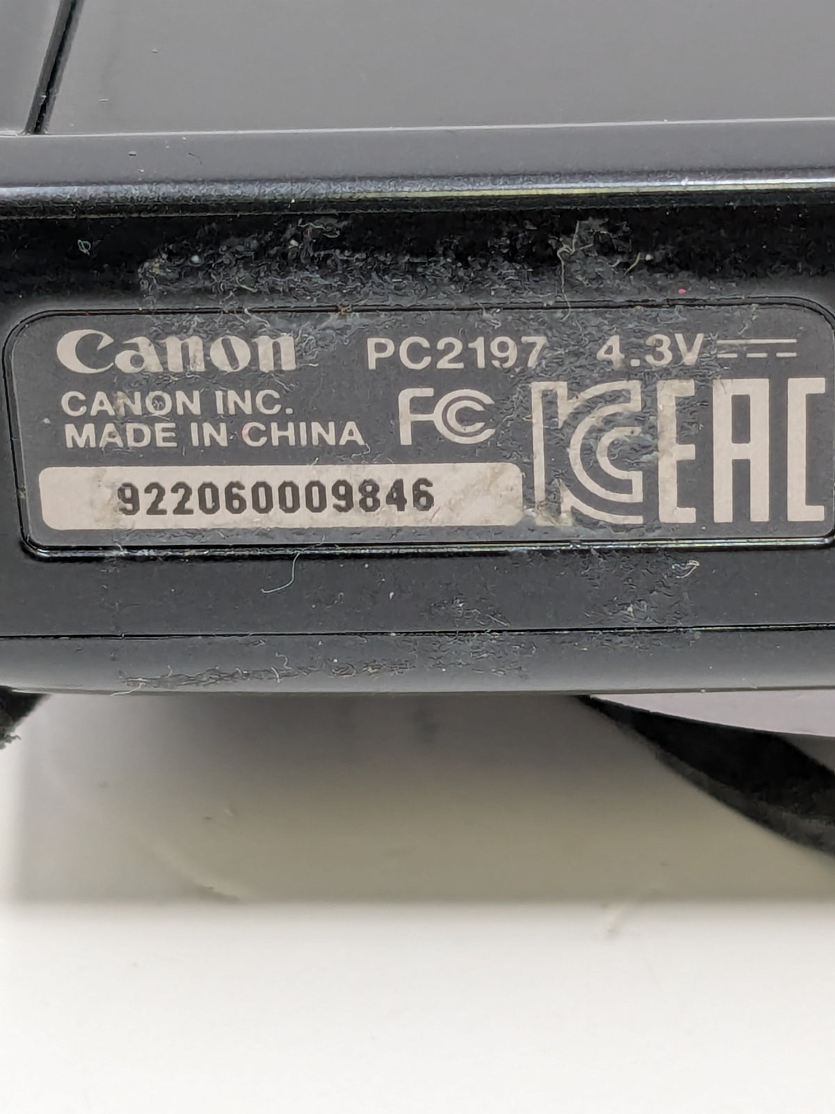 Canon PowerShot Elph 160 20.0 MP Compact Digital Camera Black 