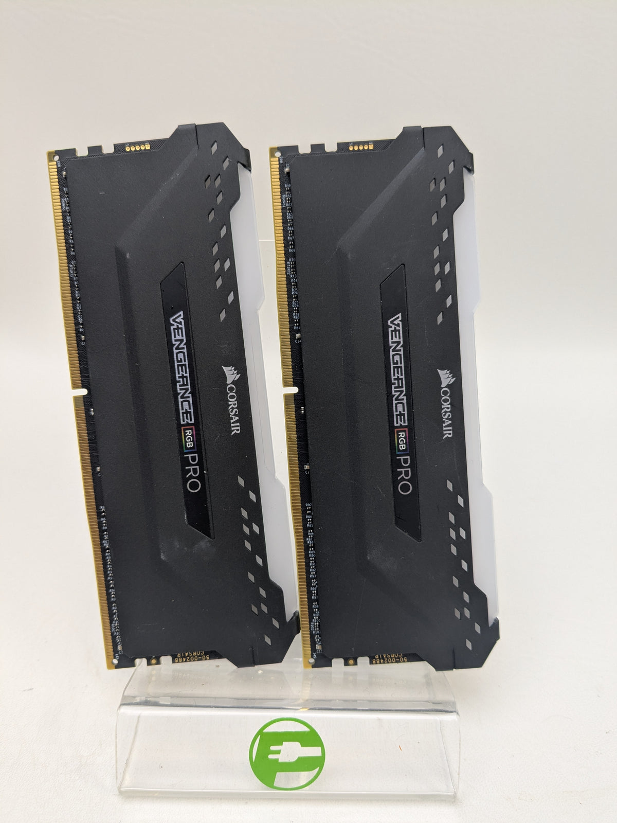 Corsair Vengeance RGB Pro 32GB (2x16GB) RAM DDR4 3600MHz CMW32GX4M2D3600C18