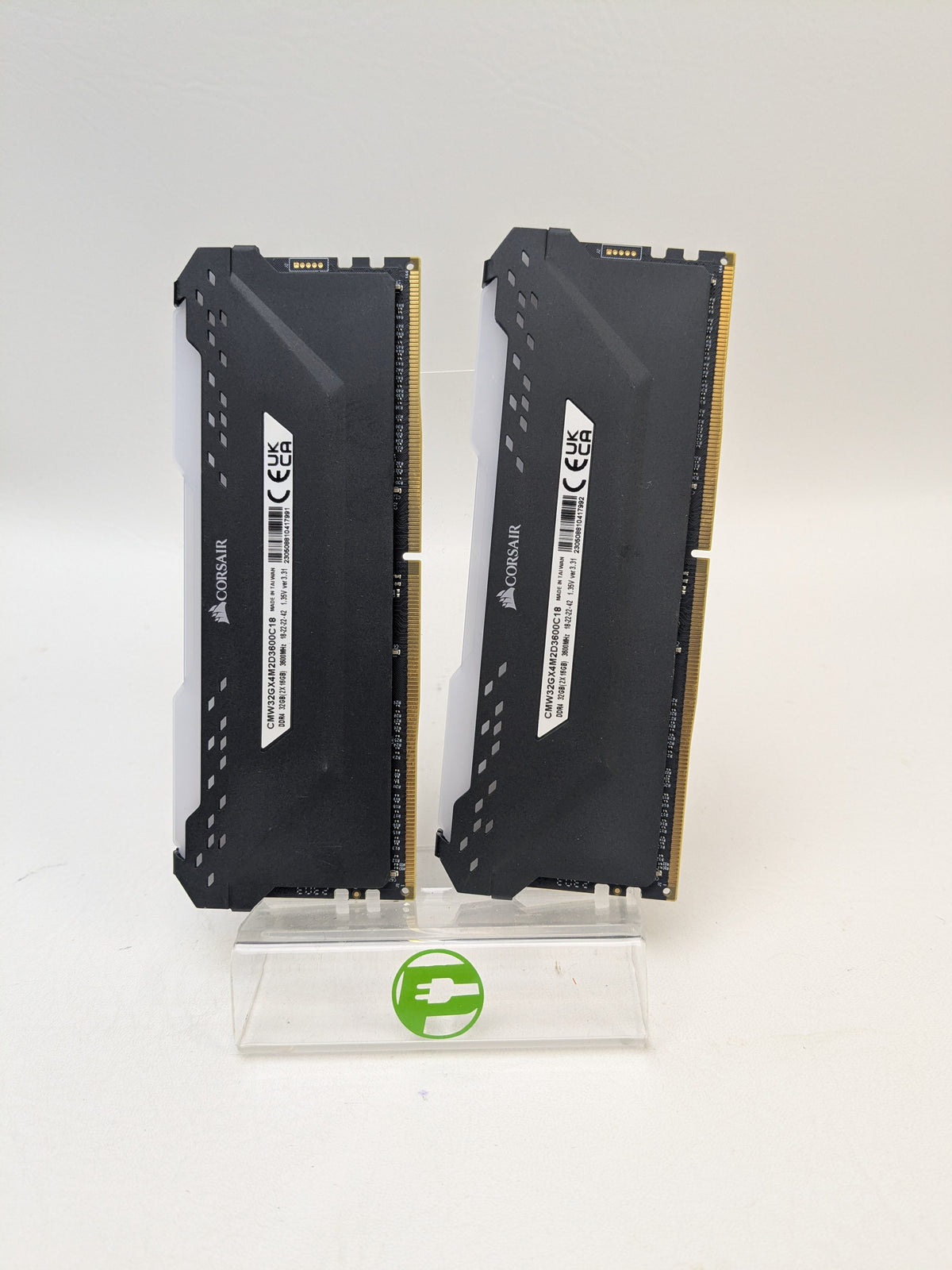 Corsair Vengeance RGB Pro 32GB (2x16GB) RAM DDR4 3600MHz CMW32GX4M2D3600C18