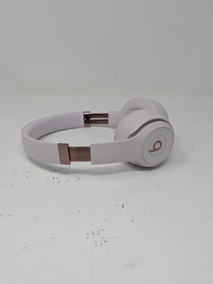 Beats Solo 4 Bluetooth Wireless on-Ear Headphones Cloud Pink