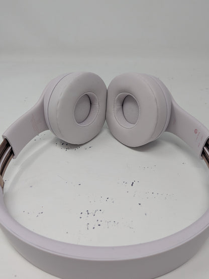 Beats Solo 4 Bluetooth Wireless on-Ear Headphones Cloud Pink