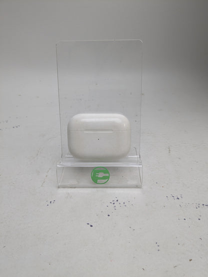 Apple AirPods Pro 2nd Gen MagSafe Charging Case Only A2700